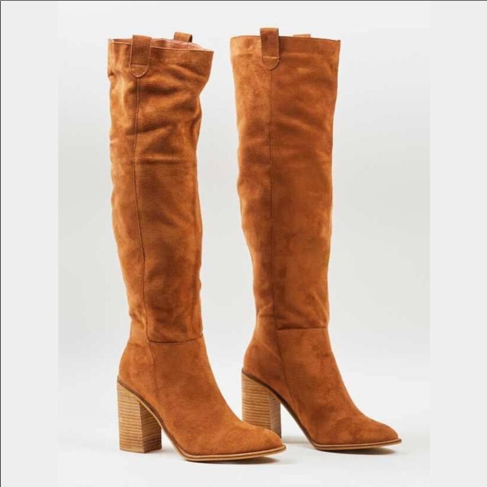 Altar’d State Size 10 Suede Knee High Boots BNIB